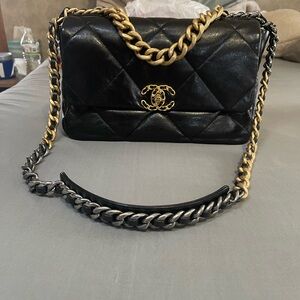 Chanel 19 Bag Size Medium